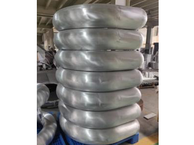 Corona rings for Arrester