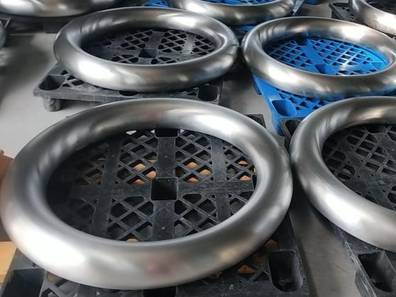 Corona rings for insulators