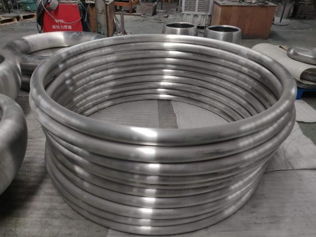 Corona rings for insulators