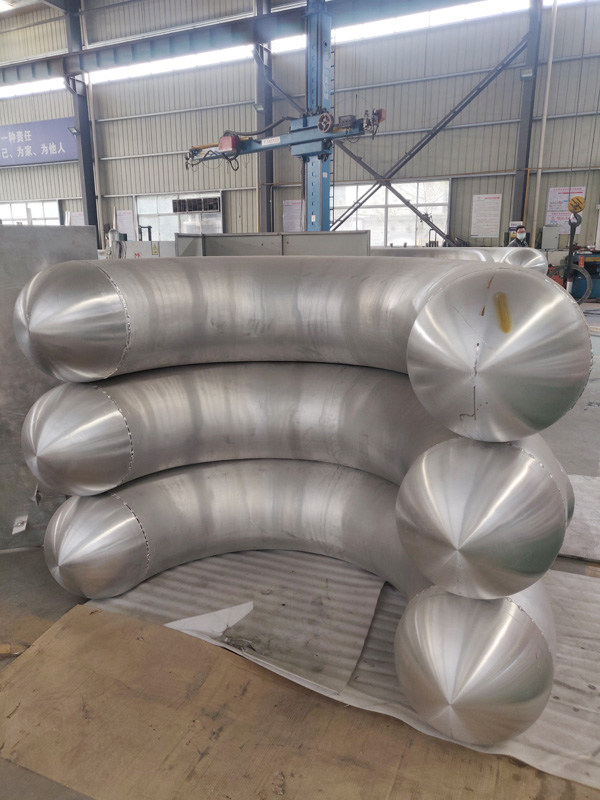 Corona rings for insulators