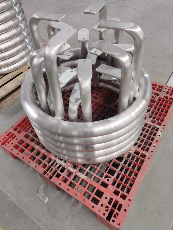 Corona rings for insulators